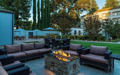 Courtyard by Marriott Sacramento Airport Natomas