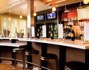 Courtyard by Marriott Sacramento Airport Natomas
