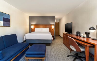 Courtyard by Marriott Sacramento Airport Natomas