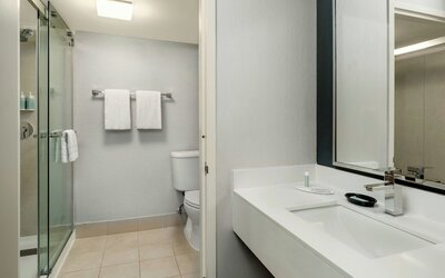 Courtyard by Marriott Sacramento Airport Natomas