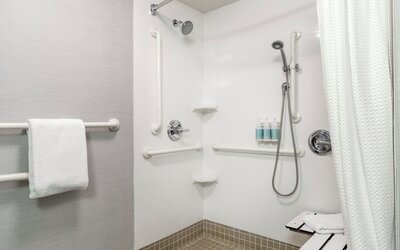 Courtyard by Marriott Sacramento Airport Natomas