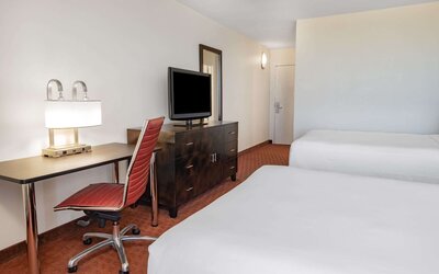 Wyndham Sacramento
