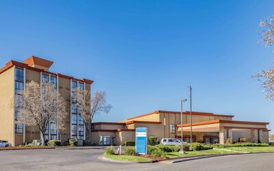 Wyndham Sacramento