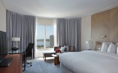 InterContinental Toronto Centre by IHG