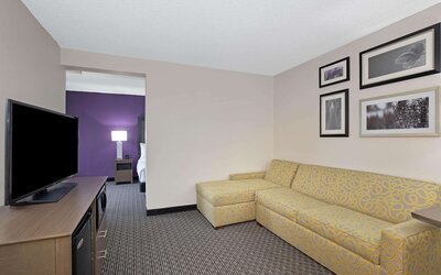 La Quinta Inn & Suites by Wyndham Rancho Cordova Sacramento