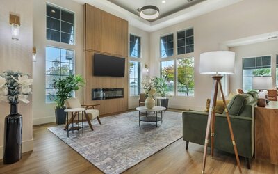 University Park Inn & Suites, an Ascend Collection Hotel