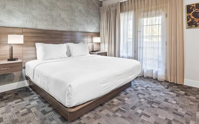 University Park Inn & Suites, an Ascend Collection Hotel