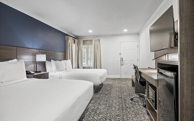 University Park Inn & Suites, an Ascend Collection Hotel