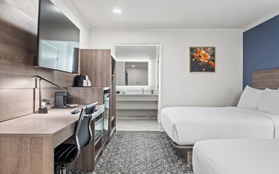 University Park Inn & Suites, an Ascend Collection Hotel