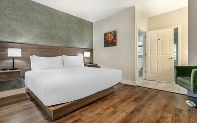 University Park Inn & Suites, an Ascend Collection Hotel
