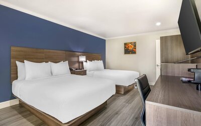 University Park Inn & Suites, an Ascend Collection Hotel