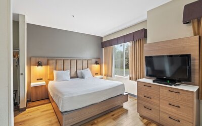 Hawthorn Suites by Wyndham Rancho Cordova/Folsom
