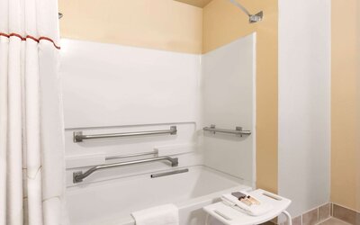 Hawthorn Suites by Wyndham Rancho Cordova/Folsom