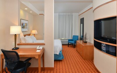 Fairfield Inn and Suites by Marriott Sacramento Elk Grove