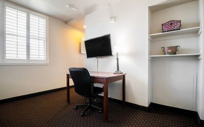 Lions Gate Hotel