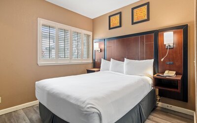 Lions Gate Hotel