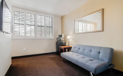 Lions Gate Hotel