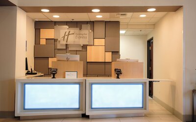 Holiday Inn Express & Suites Davis - University Area by IHG