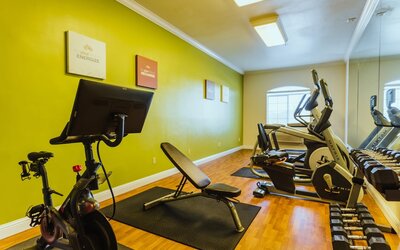 Holiday Inn Express & Suites Davis - University Area by IHG
