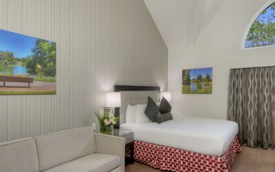 Aggie Inn, an Ascend Collection Hotel