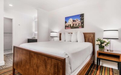 Aggie Inn, an Ascend Collection Hotel