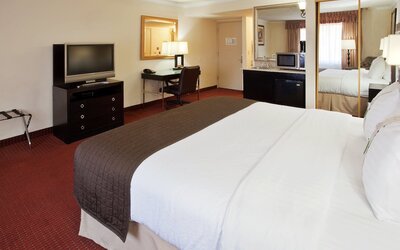 Holiday Inn Rancho Cordova by IHG