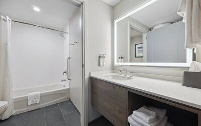 Staybridge Suites Sacramento - Woodland by IHG