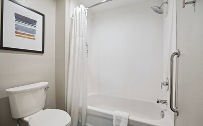 Staybridge Suites Sacramento - Woodland by IHG