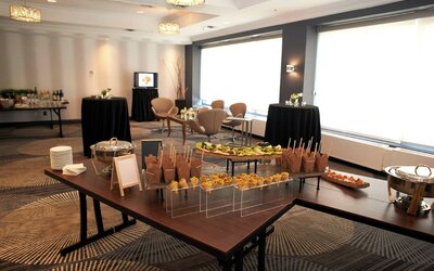 Courtyard by Marriott Downtown Toronto