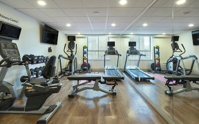 Holiday Inn Express Toronto - Downtown by IHG
