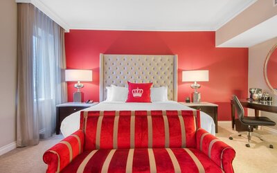 The Omni King Edward Hotel