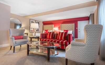 The Omni King Edward Hotel