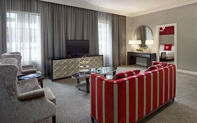 The Omni King Edward Hotel