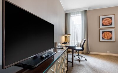 The Omni King Edward Hotel