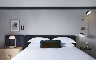 Kimpton Saint George by IHG