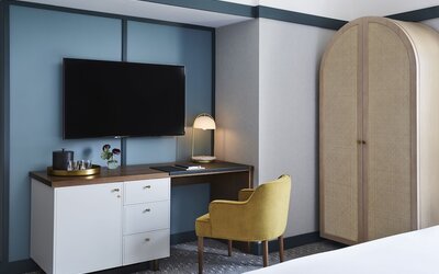 Kimpton Saint George by IHG