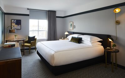 Kimpton Saint George by IHG