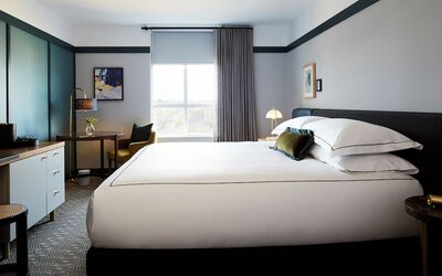 Kimpton Saint George by IHG