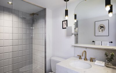 Kimpton Saint George by IHG