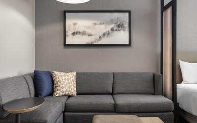 Hyatt Place Toronto Airport