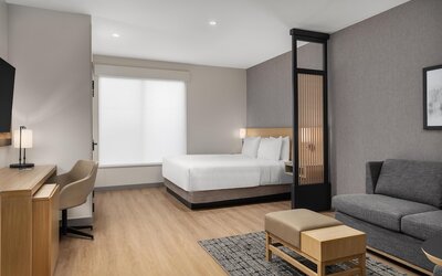 Hyatt Place Toronto Airport