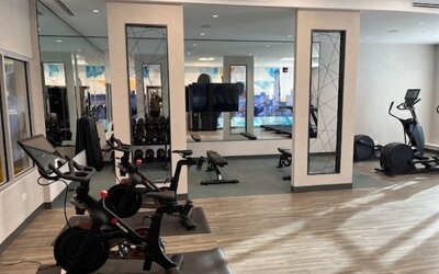 Hyatt Place Toronto Airport
