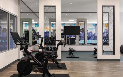 Hyatt Place Toronto Airport
