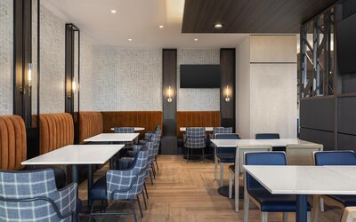 Hyatt Place Toronto Airport