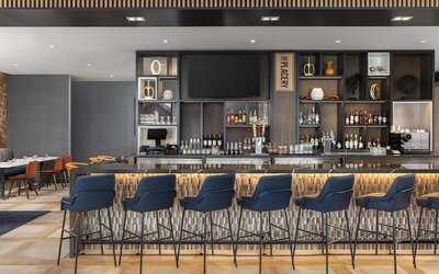Hyatt Place Toronto Airport