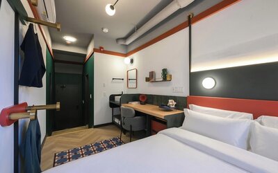 Nomas Hotel