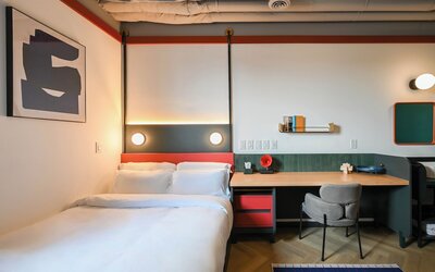 Nomas Hotel