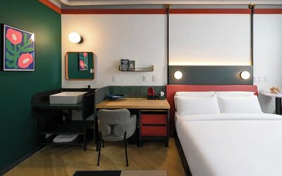 Nomas Hotel