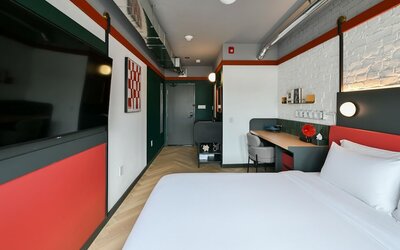 Nomas Hotel