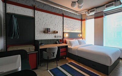 Nomas Hotel